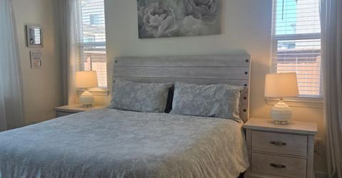 5907 Bonneville, Sacramento, CA 95835 Photo