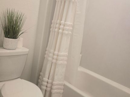 5907 Bonneville, Sacramento, CA 95835 Photo