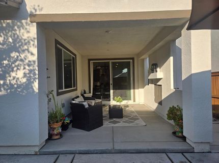5907 Bonneville, Sacramento, CA 95835 Photo