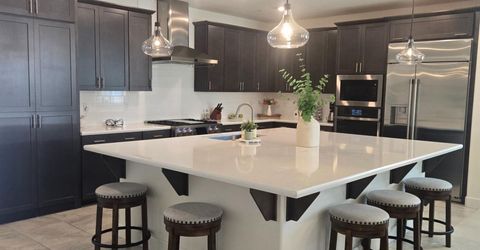 5907 Bonneville, Sacramento, CA 95835 Photo