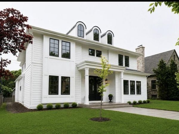 4840 N Larkin STREET, Whitefish Bay, WI 53217