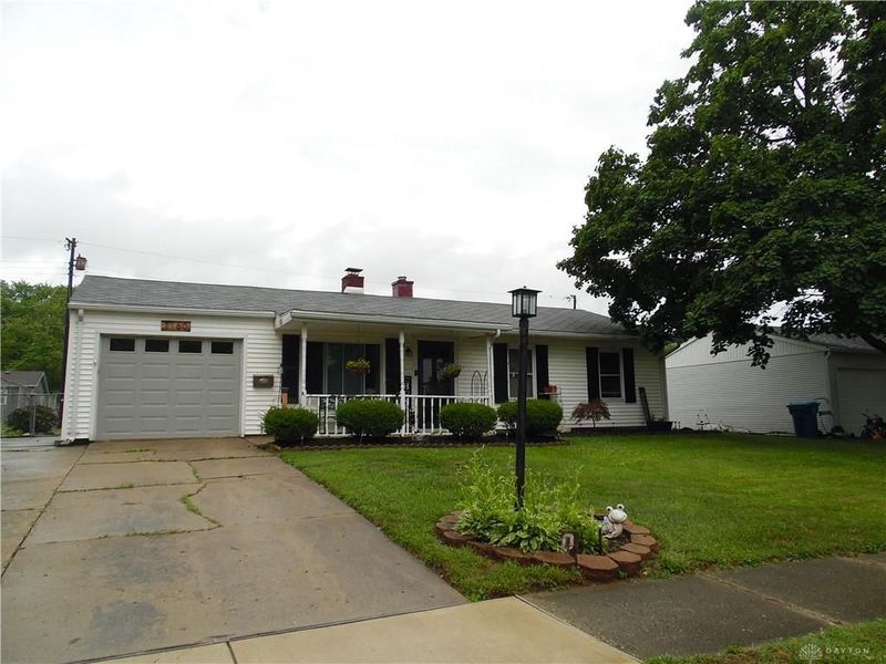 1160 Fairmont Drive, Sidney, OH 45365 Photo 2
