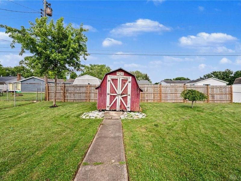 1160 Fairmont Drive, Sidney, OH 45365 Photo 32