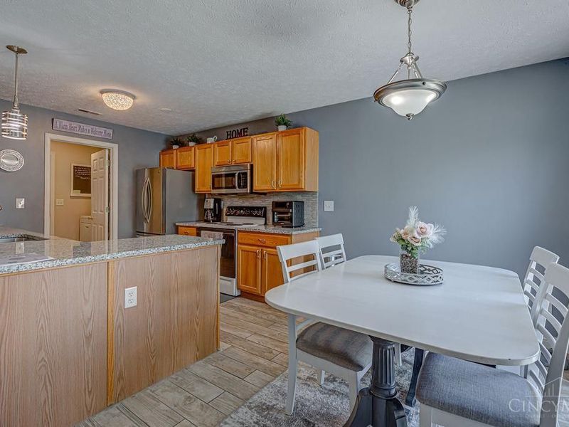 265 Easton Manor Drive, Monroe, OH 45050 Photo 10