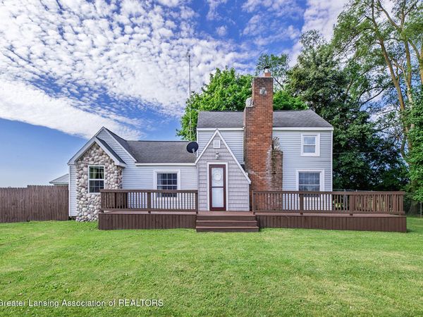 1325 W Grant Road, Perrinton, MI 48871