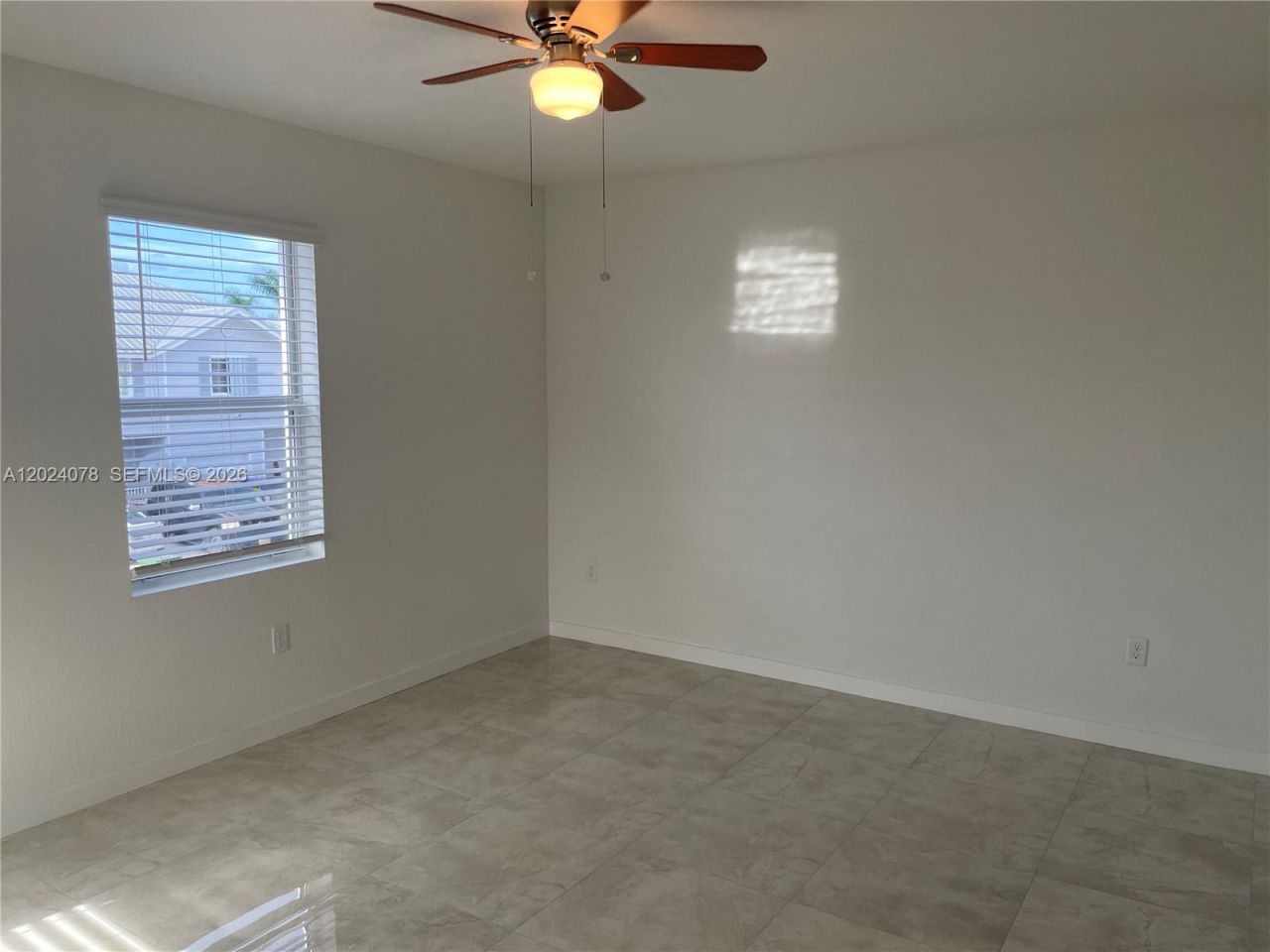906 SE 17th St , Homestead, FL 33034 Photo