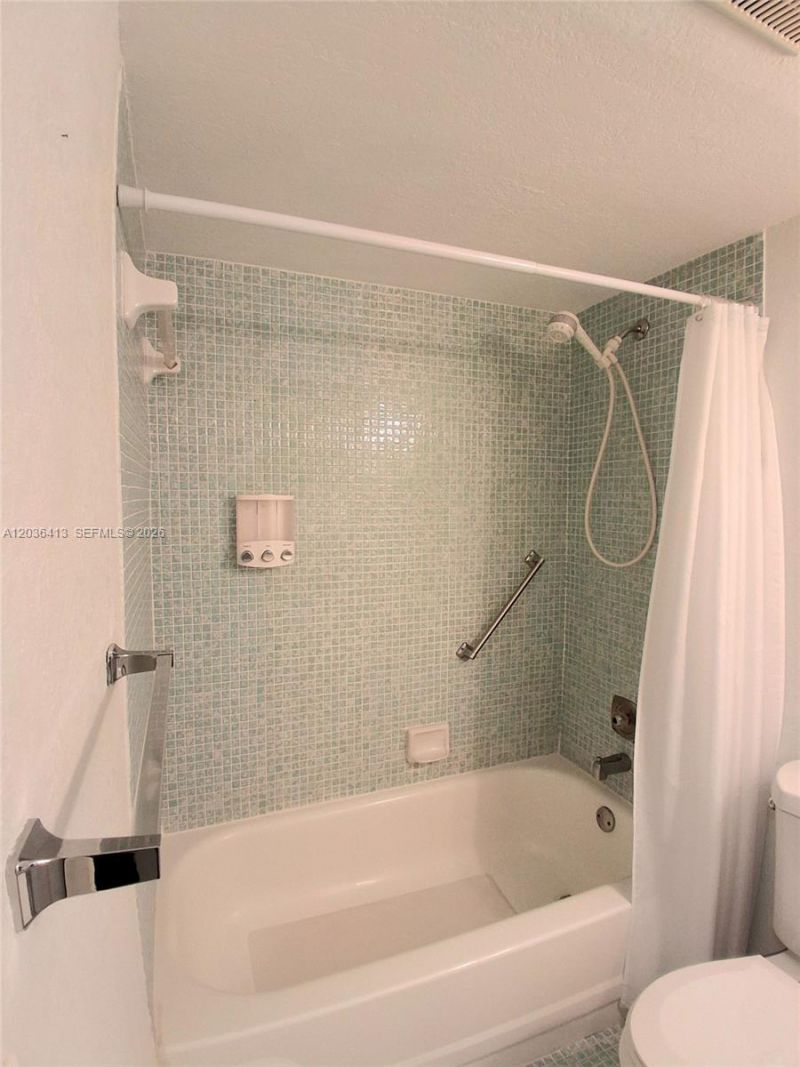 9460 Sunrise Lakes Blvd , Unit 309, Sunrise, FL 33322 Photo