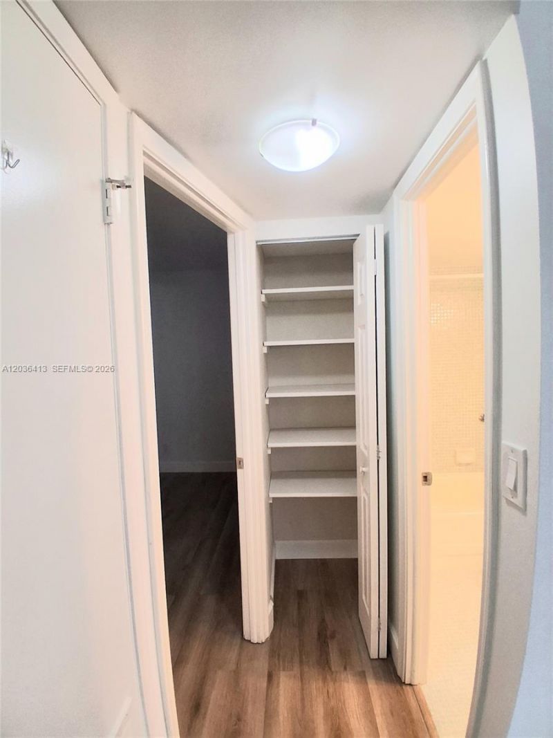 9460 Sunrise Lakes Blvd , Unit 309, Sunrise, FL 33322 Photo