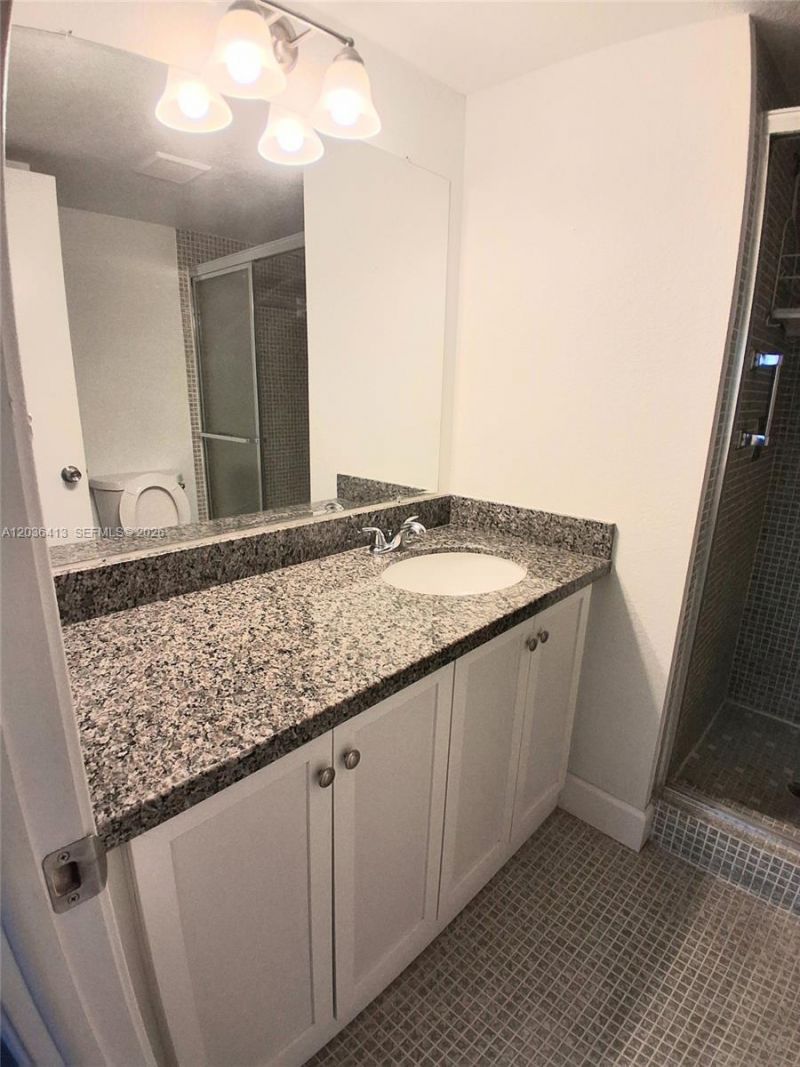 9460 Sunrise Lakes Blvd , Unit 309, Sunrise, FL 33322 Photo