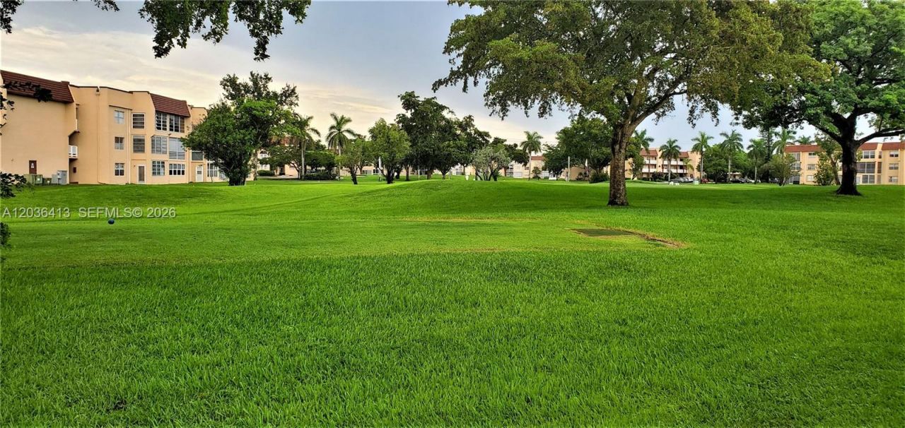 9460 Sunrise Lakes Blvd , Unit 309, Sunrise, FL 33322 Photo