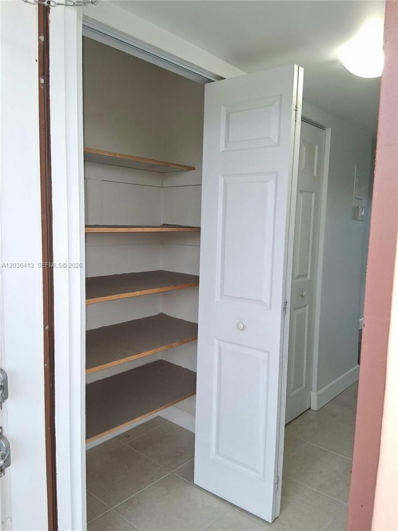 9460 Sunrise Lakes Blvd , Unit 309, Sunrise, FL 33322 Photo