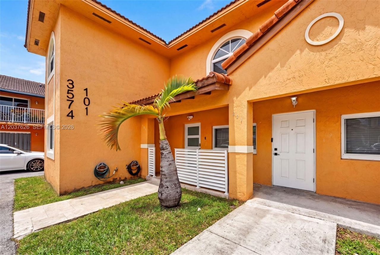 3574 W 80th St , Unit 63-201, Hialeah, FL 33018 Photo