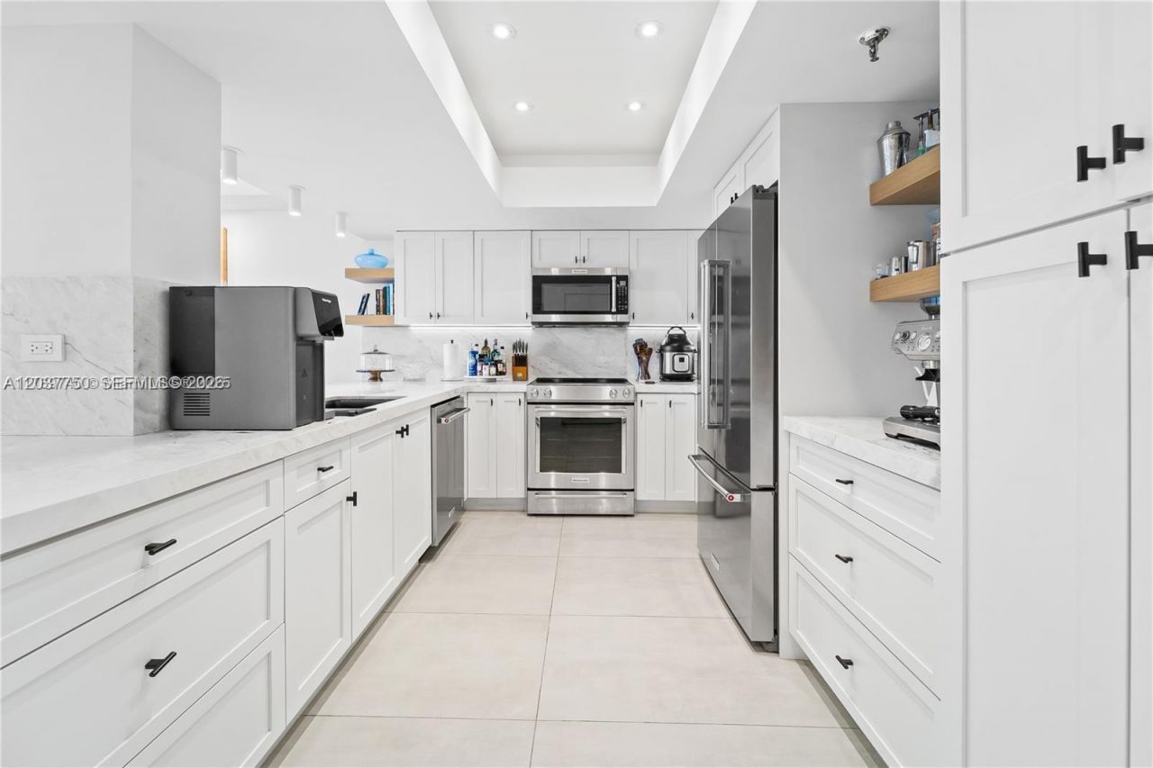 520 Brickell Key Dr, Unit A713, Miami, FL 33131 Photo
