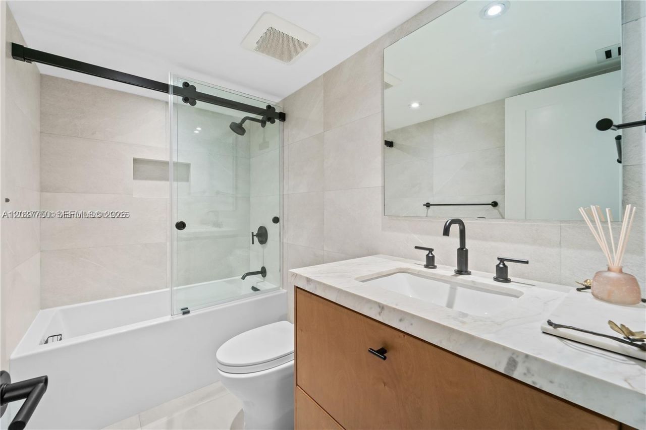 520 Brickell Key Dr , Unit A713, Miami, FL 33131 Photo