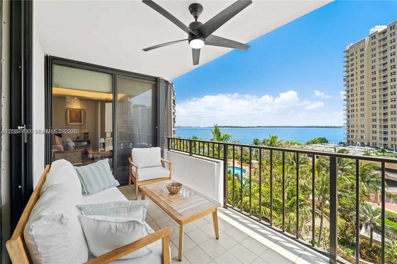 520 Brickell Key Dr, Unit A713, Miami, FL 33131 Photo