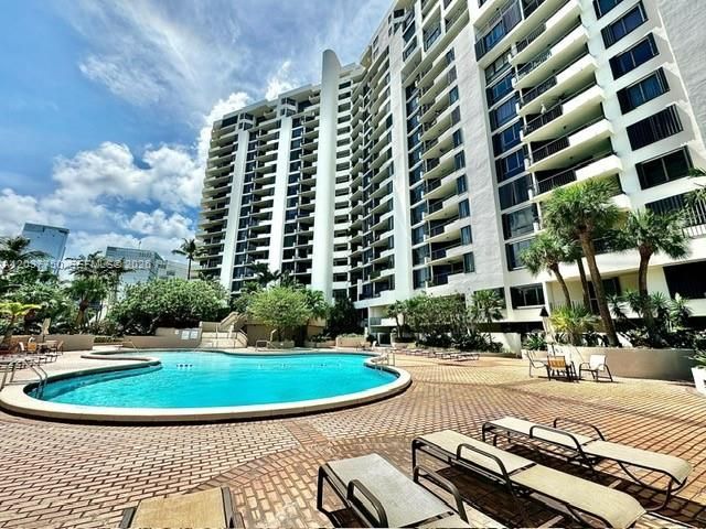 520 Brickell Key Dr, Unit A713, Miami, FL 33131 Photo