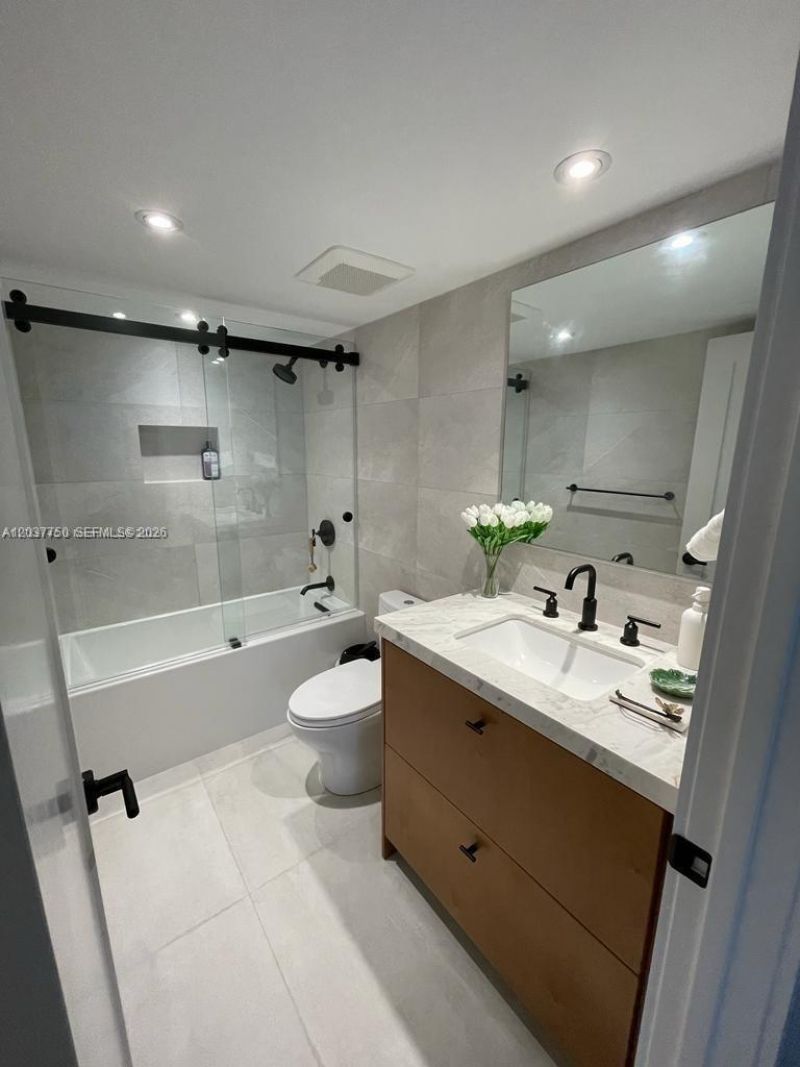 520 Brickell Key Dr, Unit A713, Miami, FL 33131 Photo