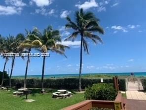 6767 Collins Ave , Unit 1701, Miami Beach, FL 33141 Photo