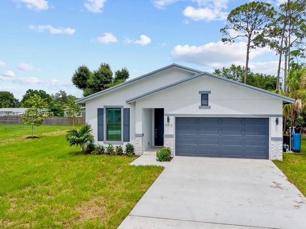 7704 Pacific Ave , Fort Pierce, FL 34951