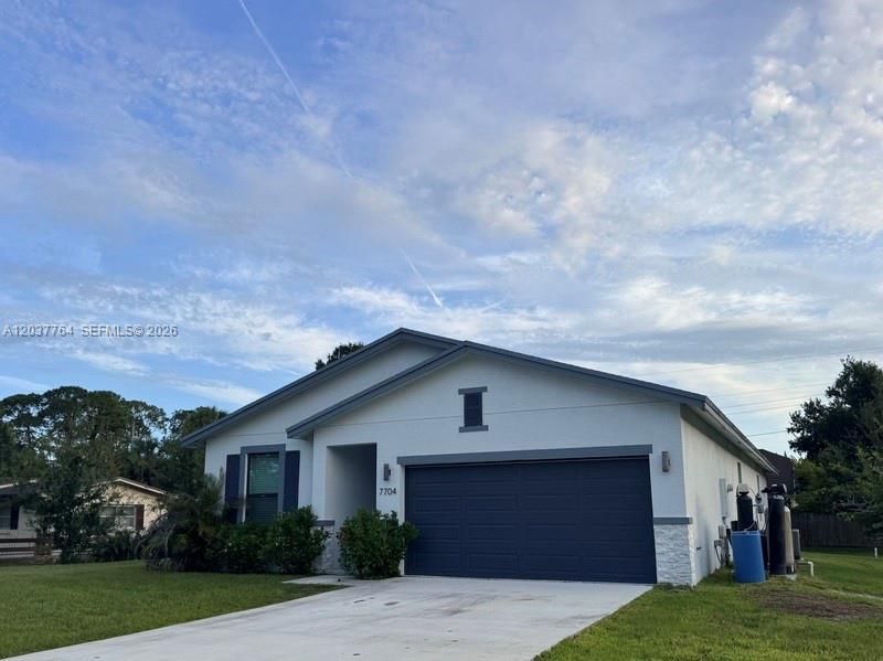 7704 Pacific Ave , Fort Pierce, FL 34951 Photo