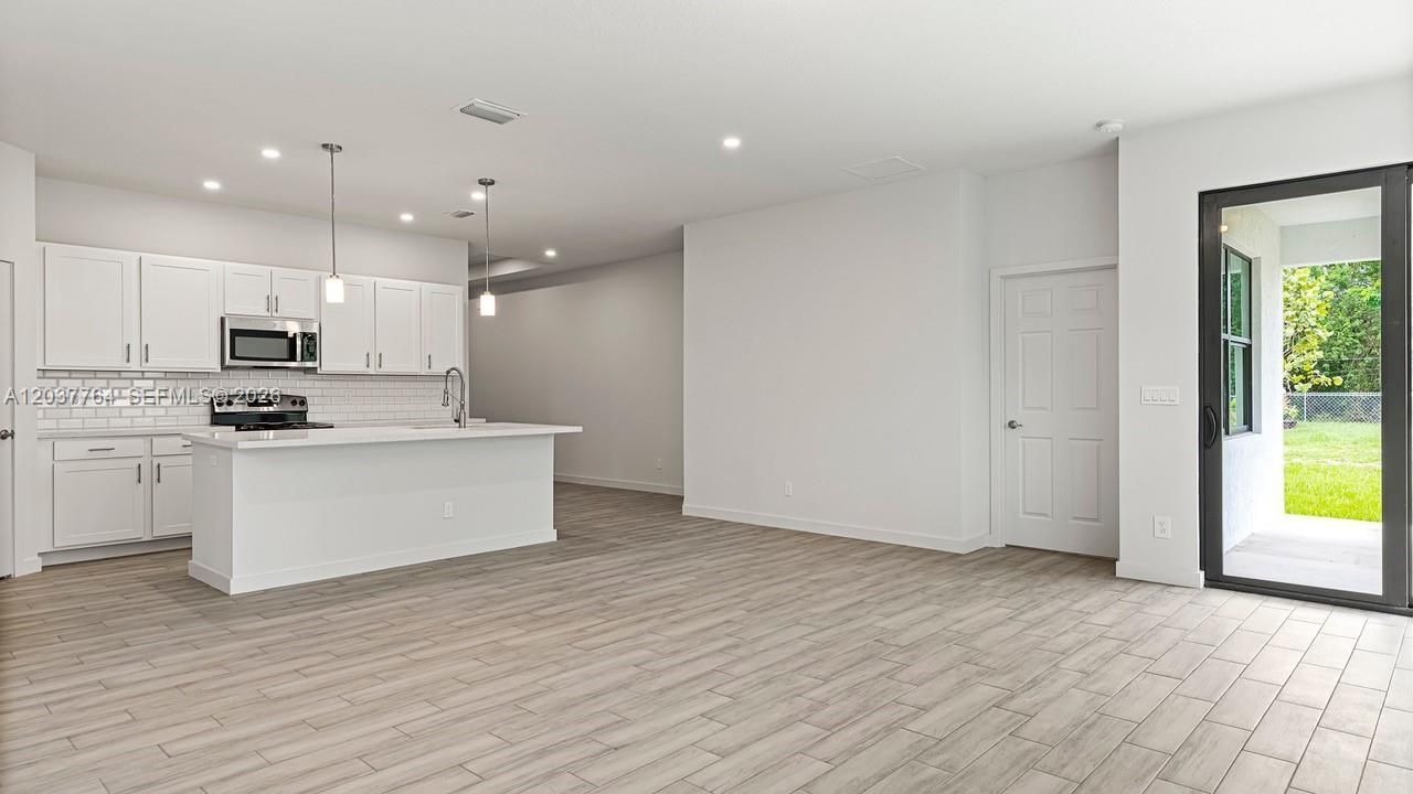 7704 Pacific Ave , Fort Pierce, FL 34951 Photo