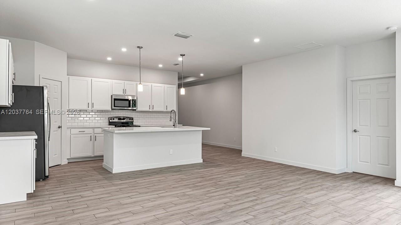 7704 Pacific Ave , Fort Pierce, FL 34951 Photo