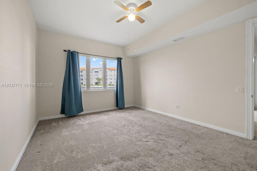 17 W Harbour Isle Dr W , Unit 103, Fort Pierce, FL 34949 Photo