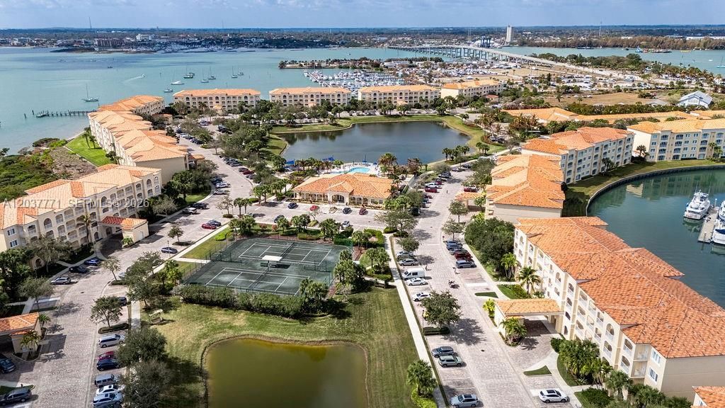 17 W Harbour Isle Dr W , Unit 103, Fort Pierce, FL 34949 Photo