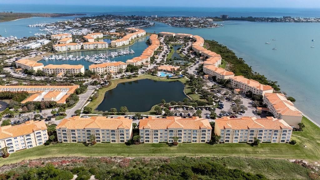 17 W Harbour Isle Dr W , Unit 103, Fort Pierce, FL 34949 Photo