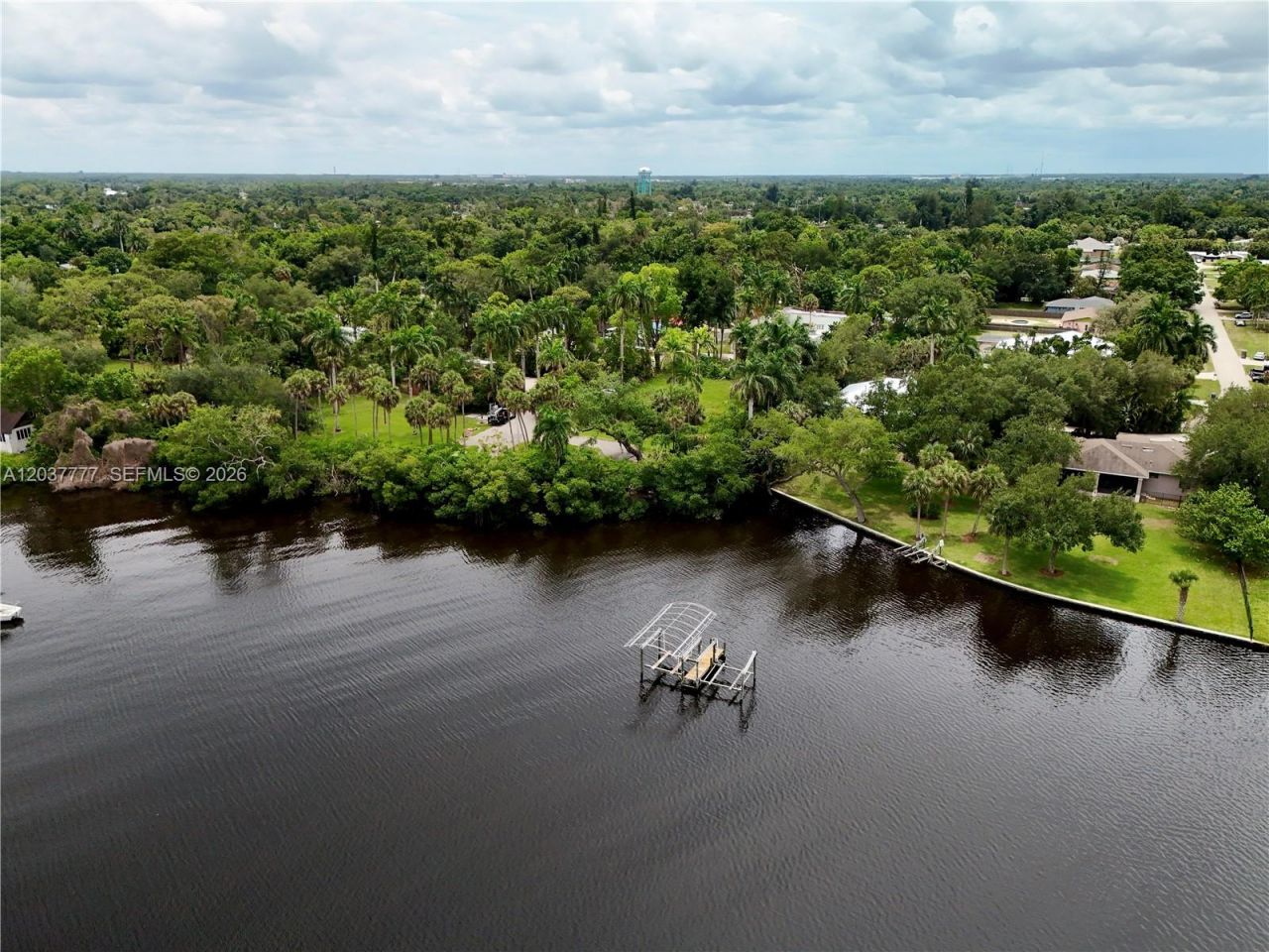 304 Royal Palm Park Rd, Fort Myers, FL 33905 Photo
