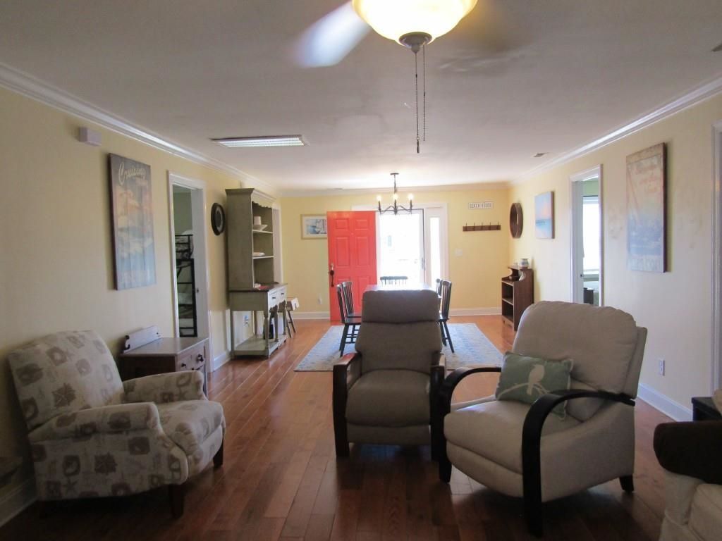 311 36th Ave. N Photo 13