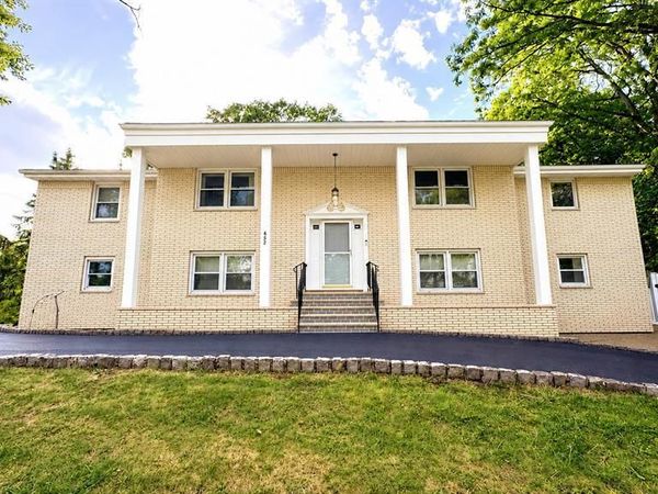 682 Floyd Street, Englewood Cliffs, NJ 07632