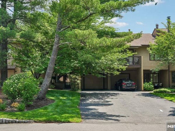 220 Mountain View Drive 220, Unit 220, MAHWAH, NJ 07430