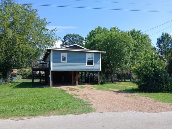 242 AUTUMN WOOD Trail , Gun Barrel City, TX 75156