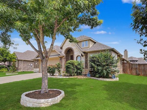 1133 Cardinal Ridge Road , Burleson, TX 76028