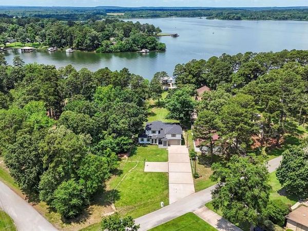 16862 Cardinal Lane, Troup, TX 75789