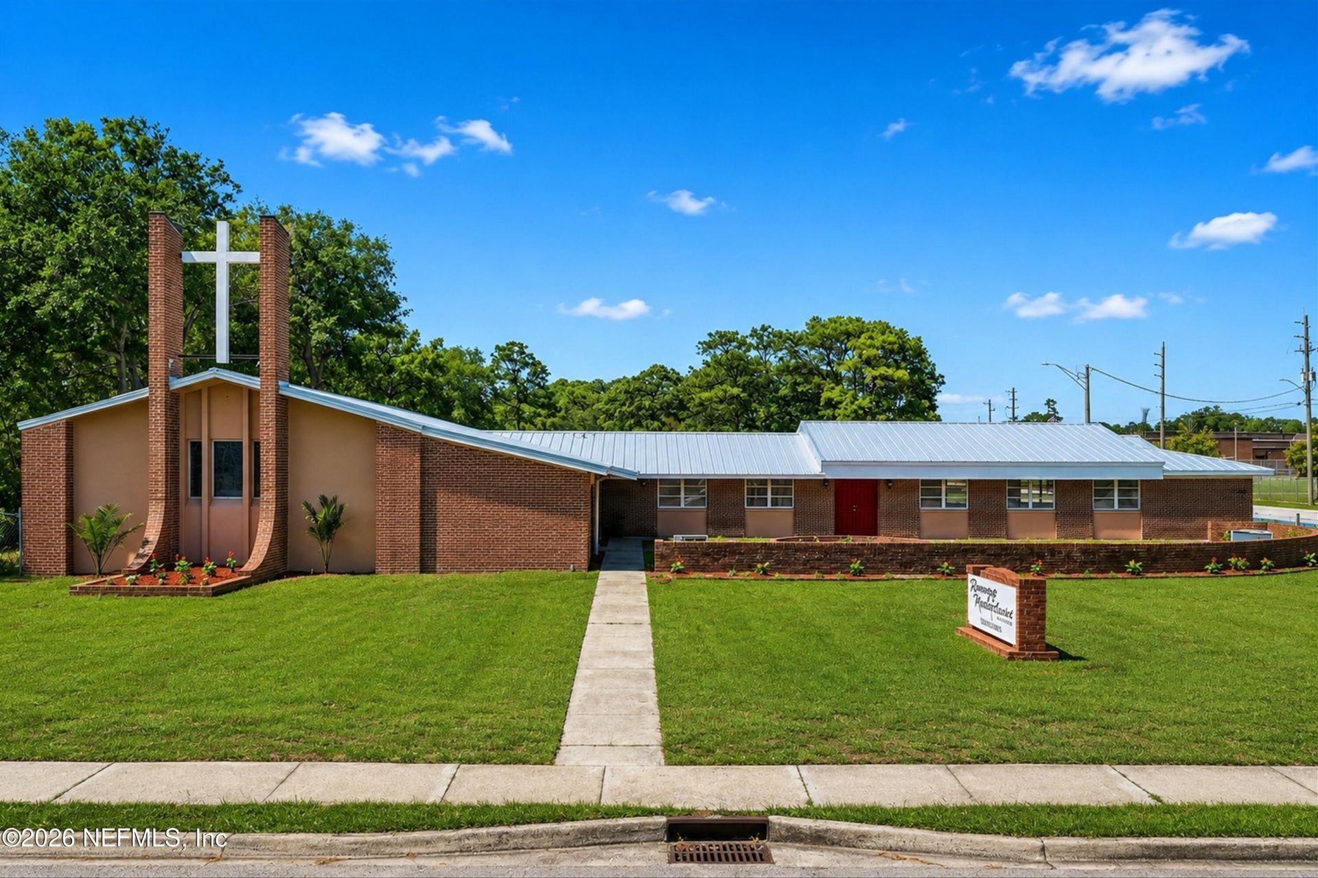 8075 Lone Star Road, Jacksonville, FL 32211 Photo