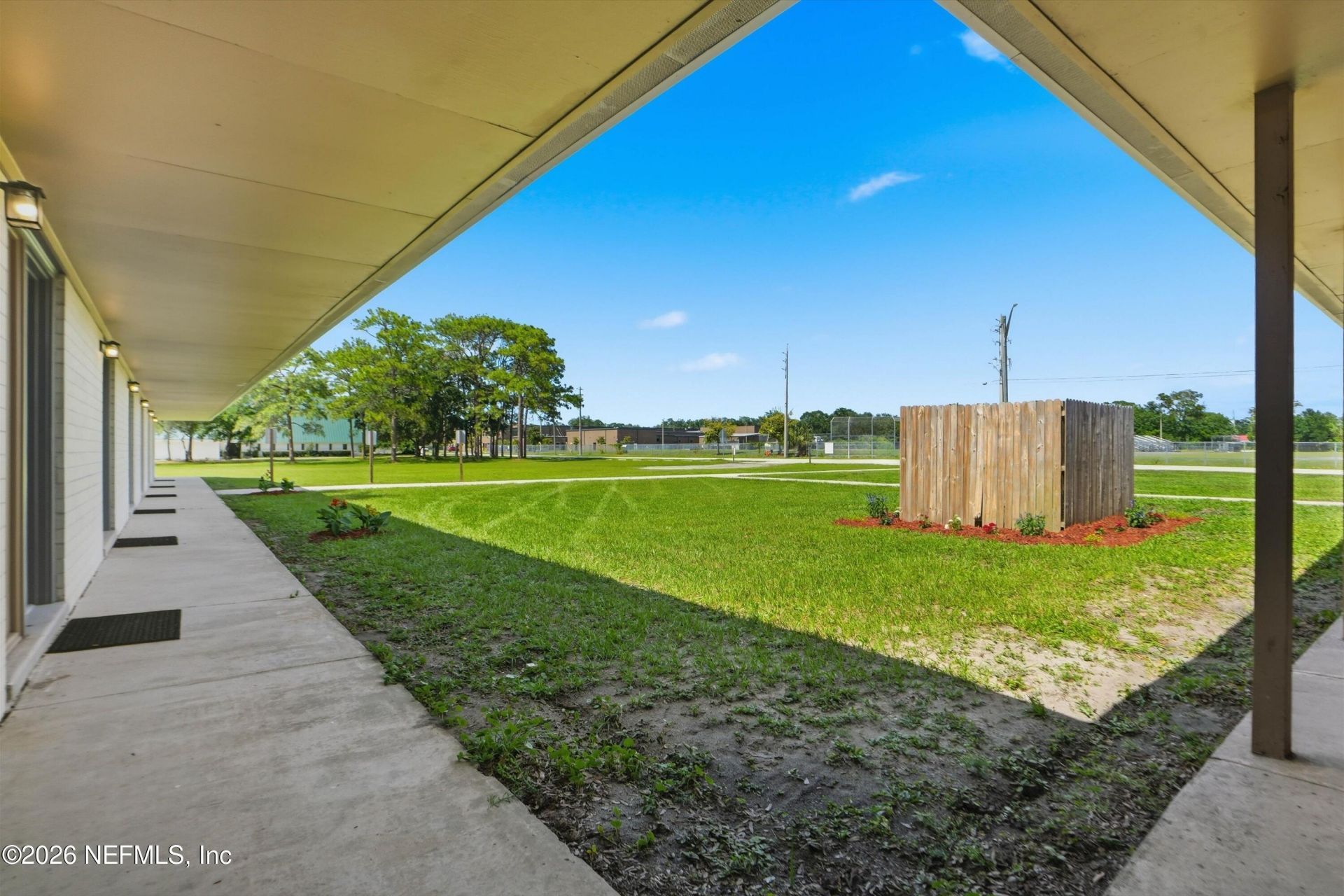 8075 Lone Star Road, Jacksonville, FL 32211 Photo