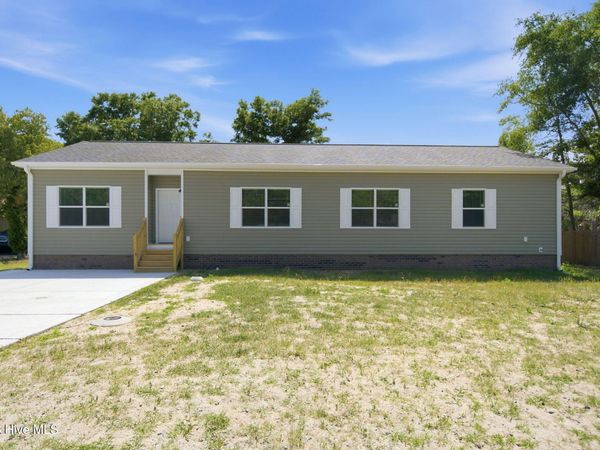 2802 Worth Drive, Wilmington, NC 28412