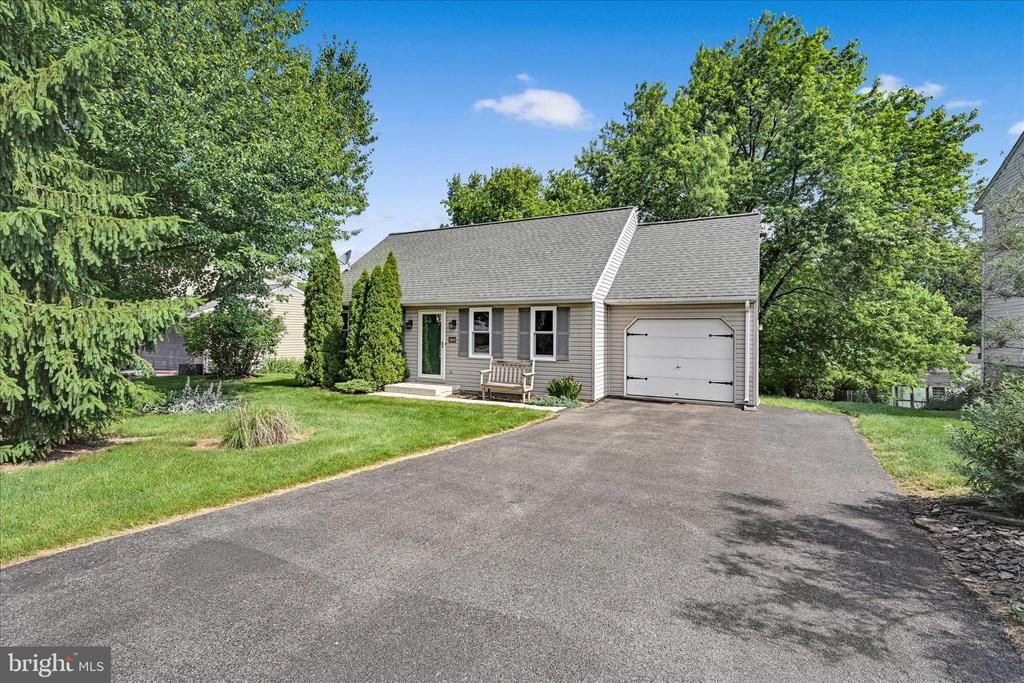 4083 Jasmine Place, Mount Joy, PA 17552 Main Photo