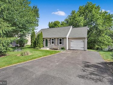 4083 JASMINE PLACE, MOUNT JOY, PA 17552