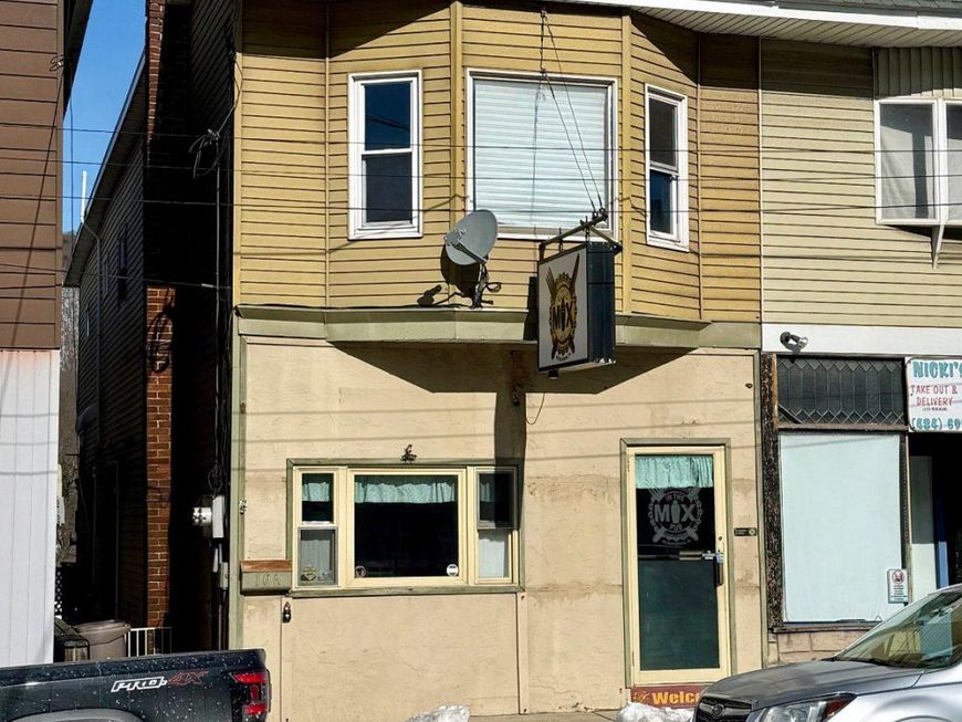 106 E Catawissa Street , Nesquehoning, PA 18240 Main Photo
