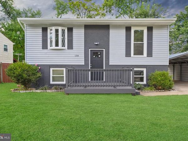 1204 INDO PLACE, HYATTSVILLE, MD 20785