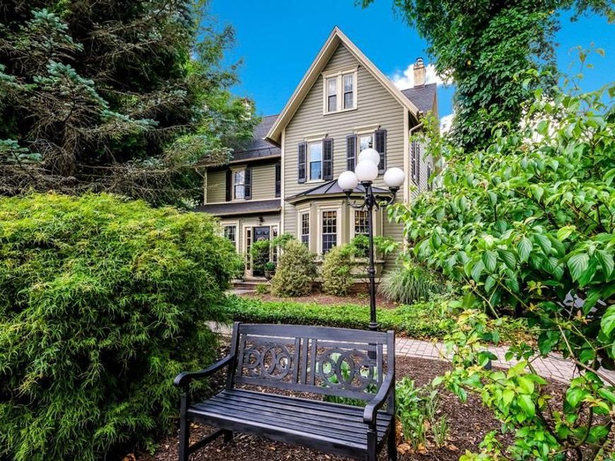45 E Butler Avenue, Doylestown, PA 18901 Main Photo