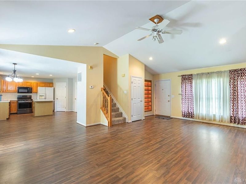 9527 Deer Track Road, West Chester Township, OH 45069 Photo 4