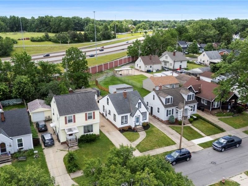 13101 Tyler Avenue, Cleveland, OH 44111 Photo 6