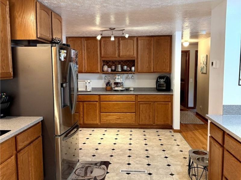 10457 Persimmon Street NW, Canal Fulton, OH 44614 Photo 8