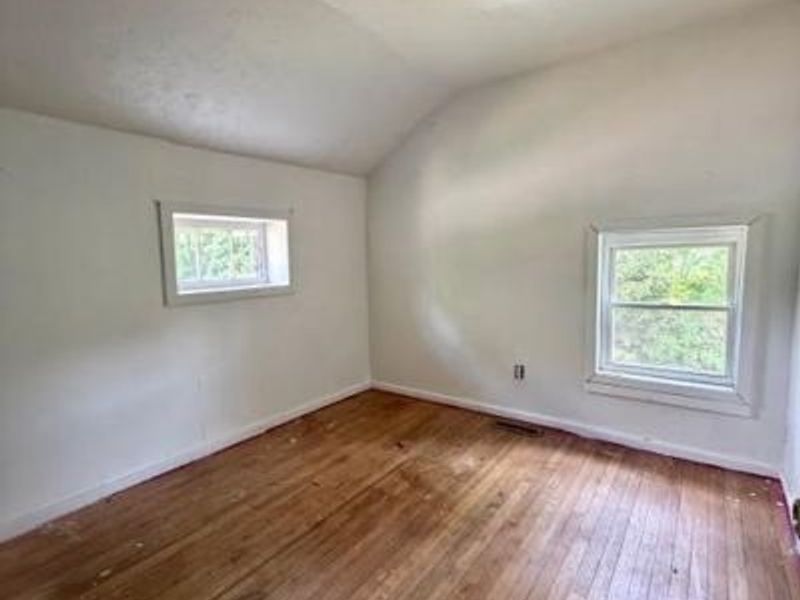 5649 Park Road, Leavittsburg, OH 44430 Photo 17