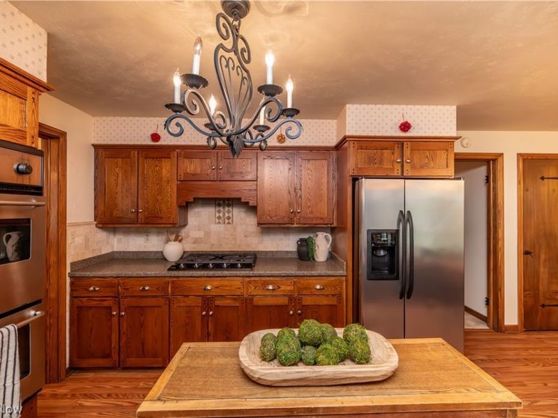 509 Sugar Camp Drive, East Palestine, OH 44413 Photo 8