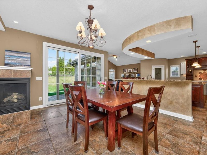 295 Hampton Place, Beavercreek Twp, OH 45385 Photo 13